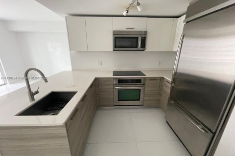 Copropriété à vendre à Miami, Floride: 1 chambre, 60.67 m2 № 1804246 - photo 3