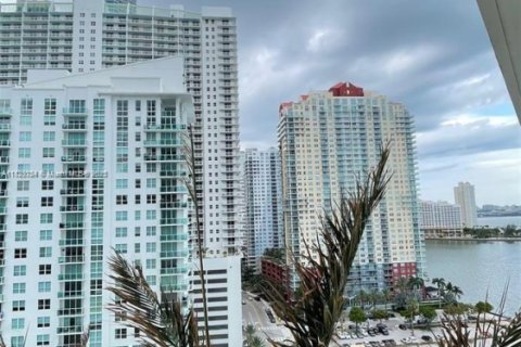 Copropriété à vendre à Miami, Floride: 1 chambre, 60.67 m2 № 1804246 - photo 13