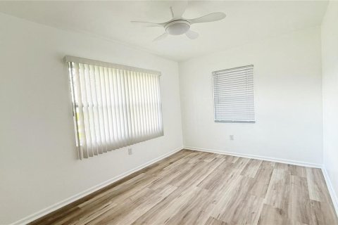 Villa ou maison à vendre à Palmetto, Floride: 2 chambres, 98.1 m2 № 1887146 - photo 9