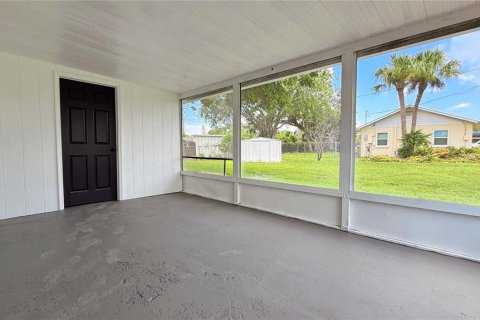 Villa ou maison à vendre à Palmetto, Floride: 2 chambres, 98.1 m2 № 1887146 - photo 14