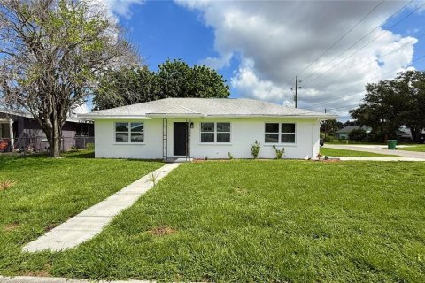 Villa ou maison à vendre à Palmetto, Floride: 2 chambres, 98.1 m2 № 1887146 - photo 1