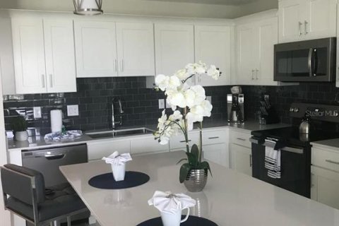 Condo in Kissimmee, Florida, 2 bedrooms  № 1126743 - photo 19