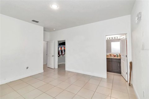 House in Ocala, Florida 4 bedrooms, 146.6 sq.m. № 1440401 - photo 8