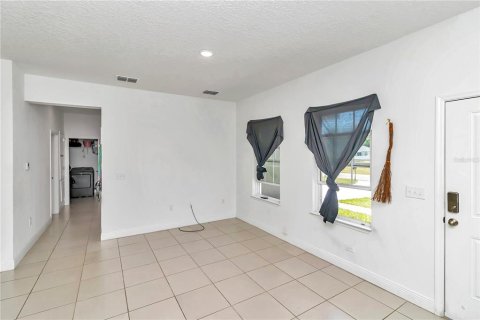House in Ocala, Florida 4 bedrooms, 146.6 sq.m. № 1440401 - photo 4