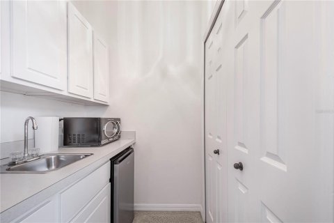 House in Lakeland, Florida 3 bedrooms, 175.68 sq.m. № 1680037 - photo 15