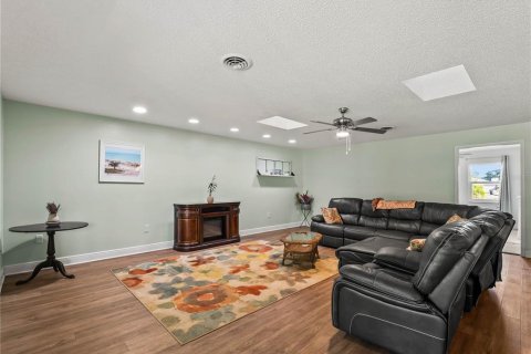Купить виллу или дом в Венеция, Флорида 6 комнат, 154.03м2, № 2421691 - фото 12