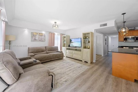 Casa en venta en Davie, Florida, 3 dormitorios, 104.24 m2 № 2071113 - foto 14