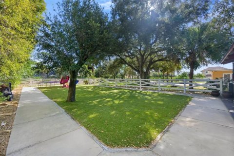 Casa en venta en Davie, Florida, 3 dormitorios, 104.24 m2 № 2071113 - foto 24