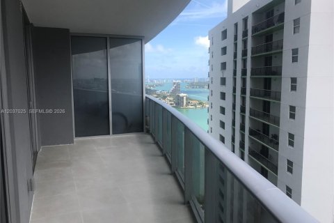 Copropriété à louer à Miami, Floride: 1 chambre, 71.16 m2 № 2153887 - photo 3