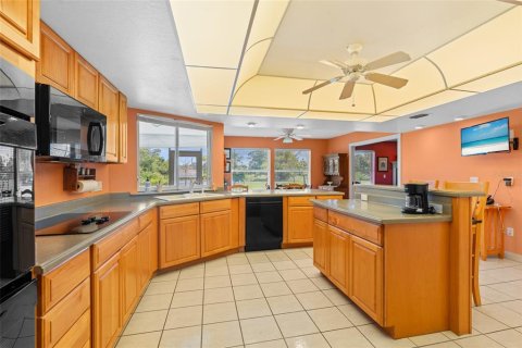 Casa en venta en North Fort Myers, Florida, 3 dormitorios, 268.12 m2 № 1581165 - foto 22