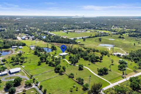 Casa en venta en North Fort Myers, Florida, 3 dormitorios, 268.12 m2 № 1581165 - foto 11