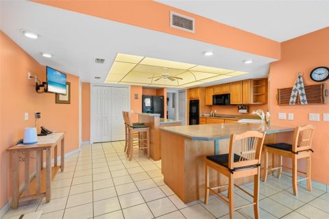 Casa en venta en North Fort Myers, Florida, 3 dormitorios, 268.12 m2 № 1581165 - foto 20