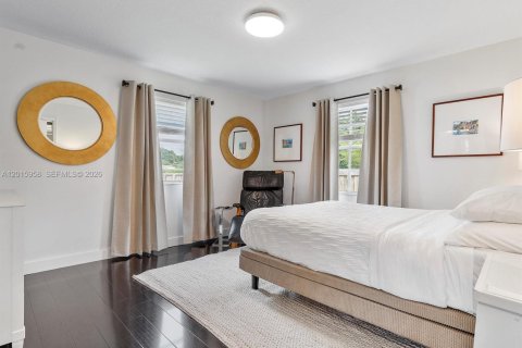 Villa ou maison à vendre à Hallandale Beach, Floride: 4 chambres, 139.17 m2 № 2172901 - photo 16
