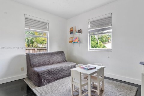 Villa ou maison à vendre à Hallandale Beach, Floride: 4 chambres, 139.17 m2 № 2172901 - photo 22