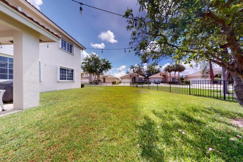 House in West Palm Beach, Florida 3 bedrooms, 176.51 sq.m. № 2241890 - photo 16