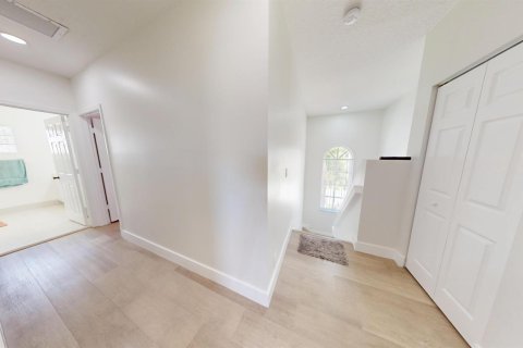 House in West Palm Beach, Florida 3 bedrooms, 176.51 sq.m. № 2241890 - photo 23