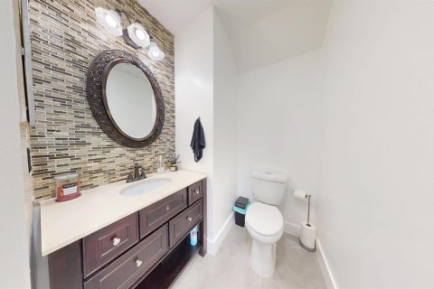 House in West Palm Beach, Florida 3 bedrooms, 176.51 sq.m. № 2241890 - photo 6