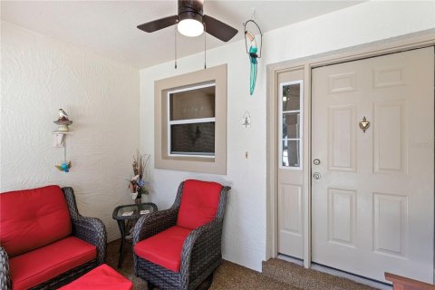 House in The Villages, Florida 3 bedrooms, 160.72 sq.m. № 1857965 - photo 28