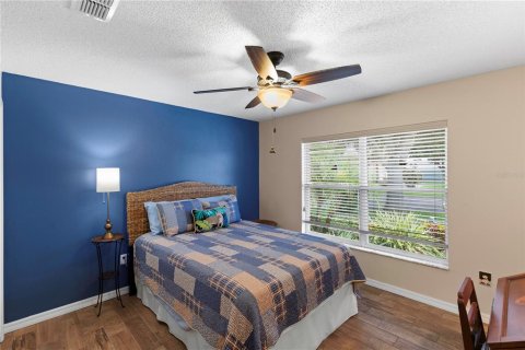 House in The Villages, Florida 3 bedrooms, 160.72 sq.m. № 1857965 - photo 23