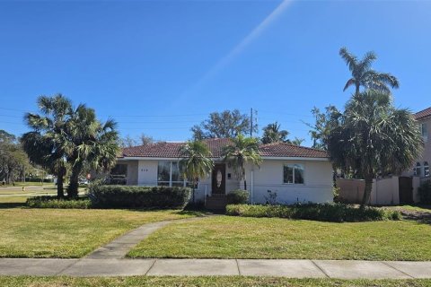 Land in Saint Petersburg, Florida № 1542324 - photo 5