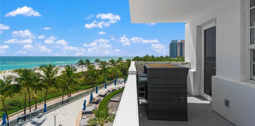 Condo à Miami Beach, Floride, 2 chambres  № 1753715