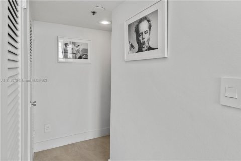 Copropriété à louer à Miami Beach, Floride: 2 chambres, 110.55 m2 № 1753715 - photo 12