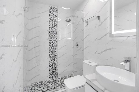 Купить виллу или дом в Хомстед, Флорида 3 спальни, 114.46м2, № 1954375 - фото 13