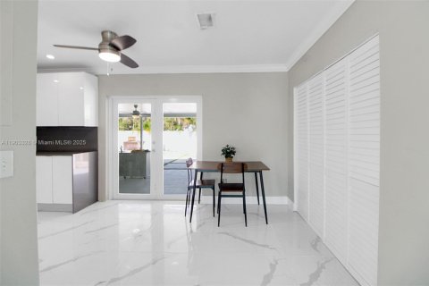 Купить виллу или дом в Хомстед, Флорида 3 спальни, 114.46м2, № 1954375 - фото 15