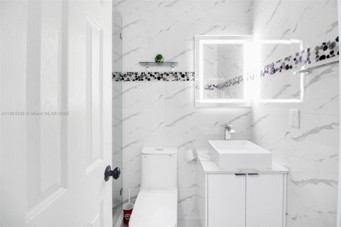 Купить виллу или дом в Хомстед, Флорида 3 спальни, 114.46м2, № 1954375 - фото 7