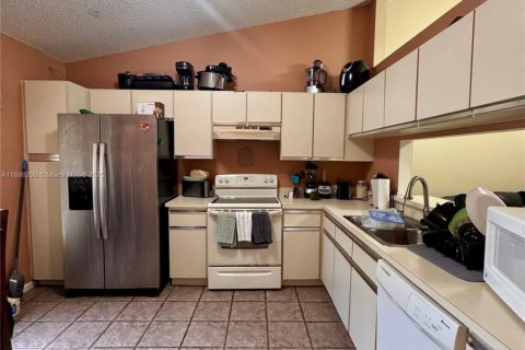 Villa ou maison à vendre à Coral Springs, Floride: 3 chambres, 124.02 m2 № 1942099 - photo 6