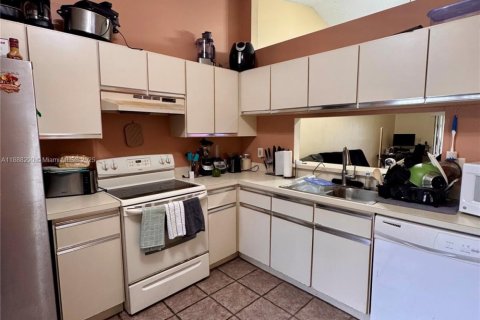 Villa ou maison à vendre à Coral Springs, Floride: 3 chambres, 124.02 m2 № 1942099 - photo 7