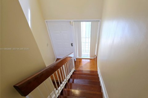 Снять в аренду кондоминиум в Майами, Флорида 2 спальни, 95.13м2, № 2048166 - фото 12