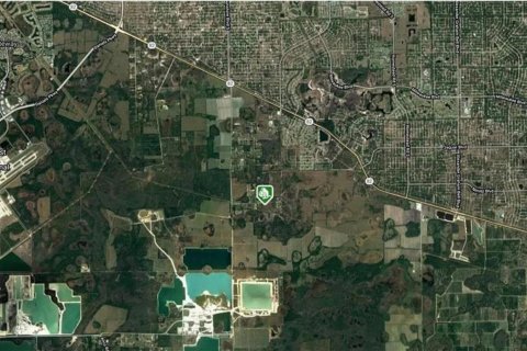 Commercial property in Fort Myers, Florida № 2146353 - photo 3