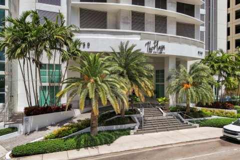 Condo in Miami, Florida, 1 bedroom  № 1816438 - photo 16
