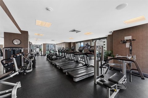 Condo in Miami, Florida, 1 bedroom  № 1816438 - photo 24