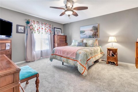 House in Homosassa, Florida 6 bedrooms, 371.33 sq.m. № 2393944 - photo 22