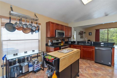 House in Oviedo, Florida 3 bedrooms, 148.55 sq.m. № 1870464 - photo 10