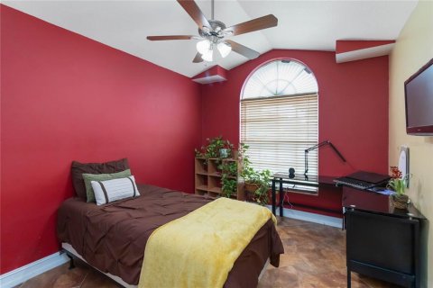 House in Oviedo, Florida 3 bedrooms, 148.55 sq.m. № 1870464 - photo 19