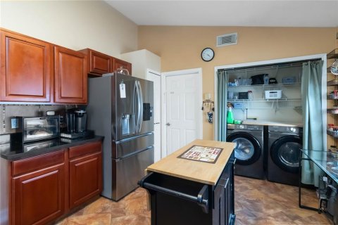 House in Oviedo, Florida 3 bedrooms, 148.55 sq.m. № 1870464 - photo 11