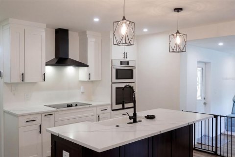Villa ou maison à vendre à DeLand, Floride: 3 chambres, 108.32 m2 № 2420532 - photo 6