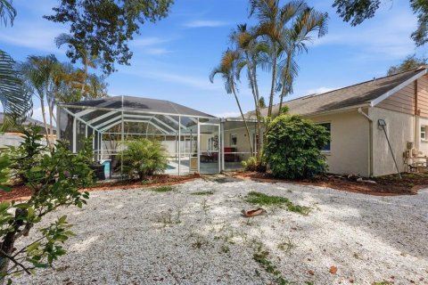 House in Sarasota, Florida 3 bedrooms, 132.01 sq.m. № 2234485 - photo 29