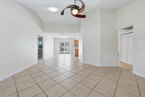 House in Sarasota, Florida 3 bedrooms, 132.01 sq.m. № 2234485 - photo 10