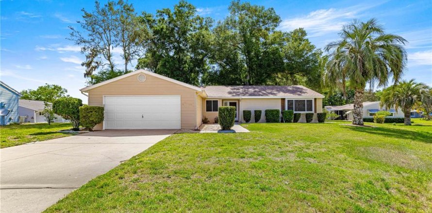 Casa en Ocala, Florida 3 dormitorios, 150.5 m2 № 1651080