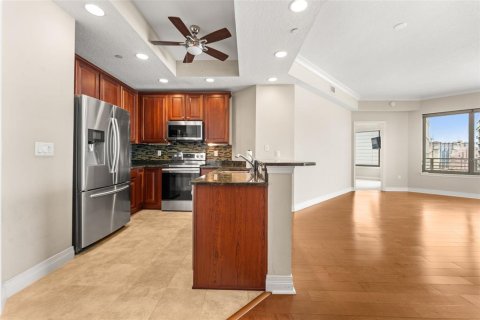 Copropriété à vendre à Tampa, Floride: 2 chambres, 145.95 m2 № 2284083 - photo 10