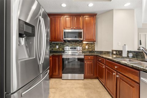 Copropriété à vendre à Tampa, Floride: 2 chambres, 145.95 m2 № 2284083 - photo 14