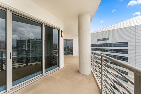 Copropriété à vendre à Tampa, Floride: 2 chambres, 145.95 m2 № 2284083 - photo 27