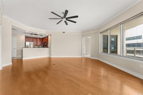 Copropriété à vendre à Tampa, Floride: 2 chambres, 145.95 m2 № 2284083 - photo 3