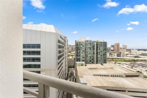 Copropriété à vendre à Tampa, Floride: 2 chambres, 145.95 m2 № 2284083 - photo 29