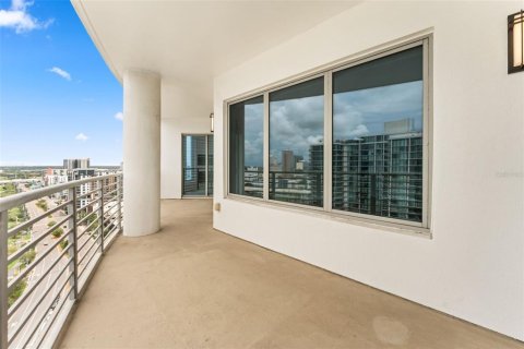 Copropriété à vendre à Tampa, Floride: 2 chambres, 145.95 m2 № 2284083 - photo 26