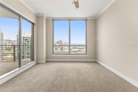 Copropriété à vendre à Tampa, Floride: 2 chambres, 145.95 m2 № 2284083 - photo 5